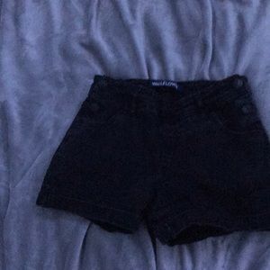 Women’s jean shorts